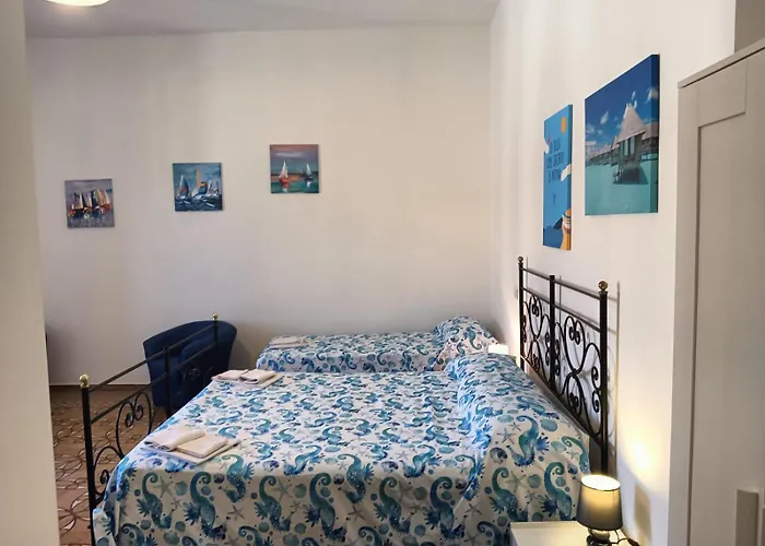 La Conchiglia 2.0 לינה וארוחת בוקר סוברטו מרינה